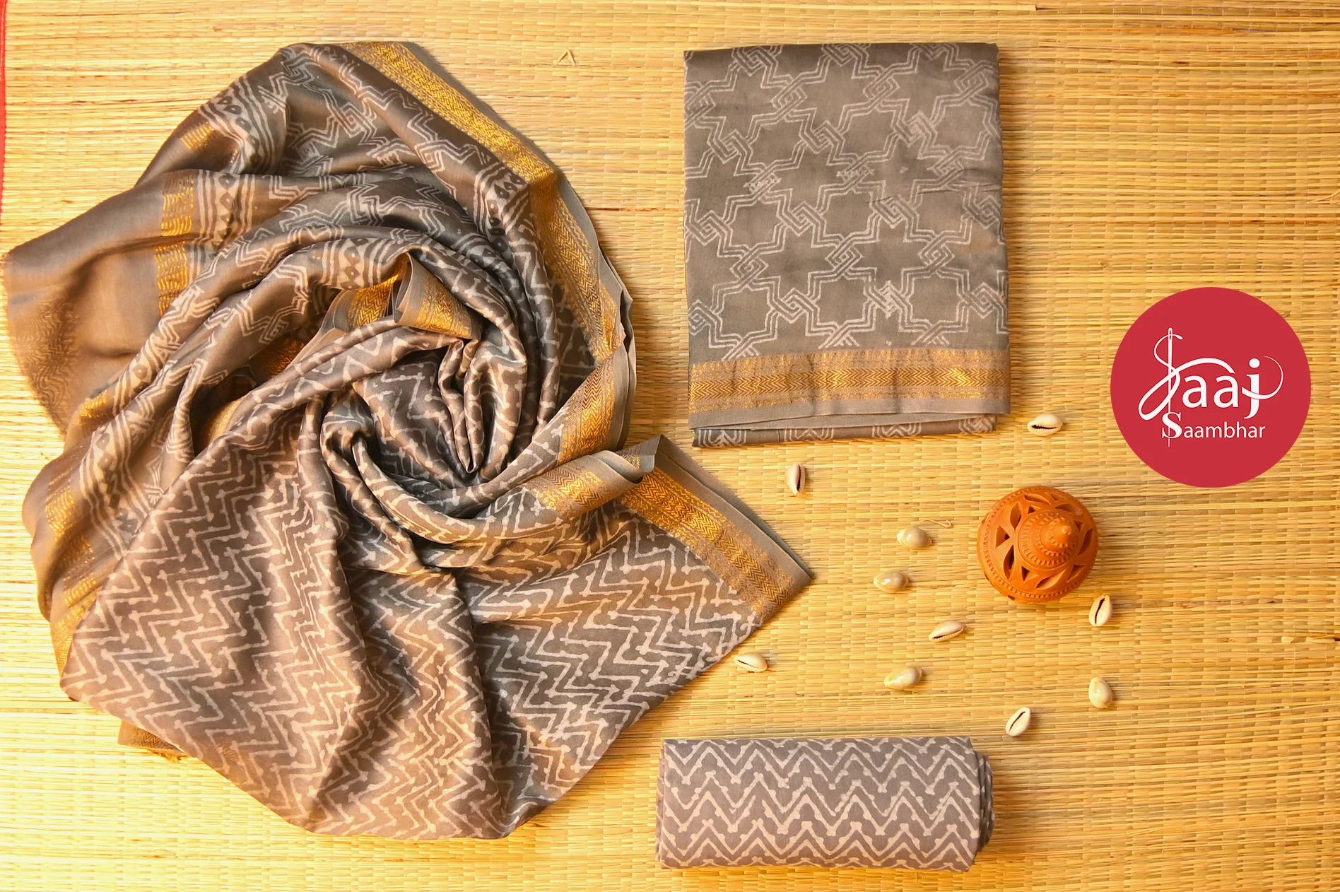 Maheswari Silk Unstitched Dress Materials